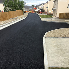Road kerb