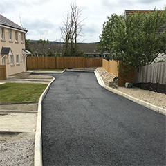 Motorway kerbs and road kerbs, Cardigan
